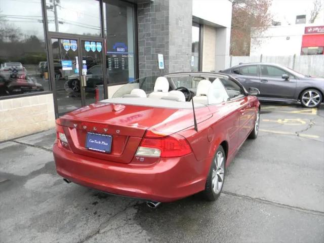 2012 Volvo C70 T5