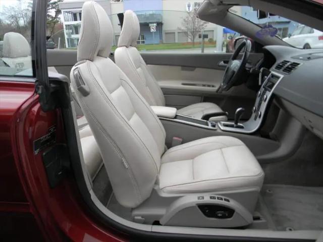 2012 Volvo C70 T5