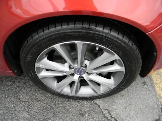 2012 Volvo C70 T5