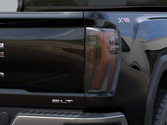 2026 GMC Sierra 2500HD Crew Cab, Standard Bed, SLT, 4WD