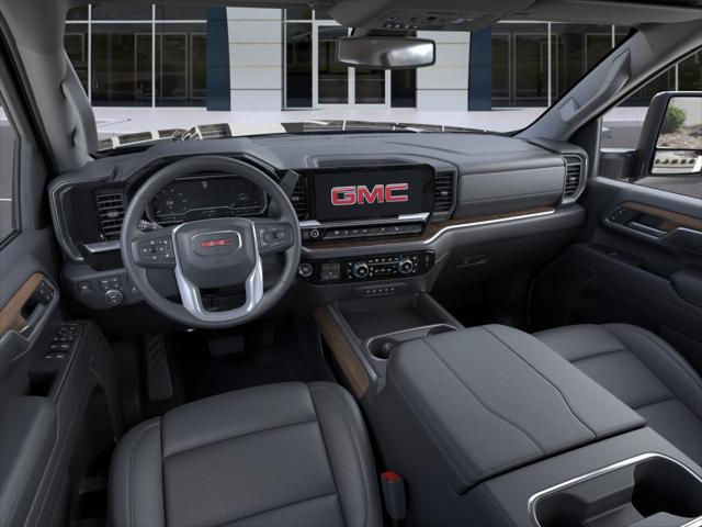 2026 GMC Sierra 2500HD Crew Cab, Standard Bed, SLT, 4WD