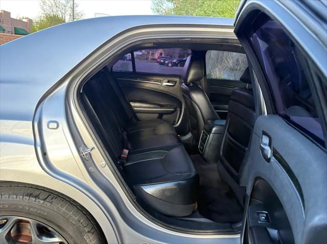 2017 Chrysler 300 AWD