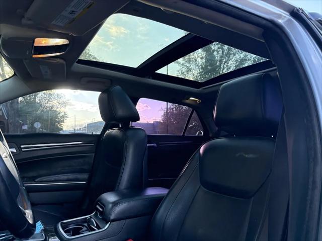 2017 Chrysler 300 AWD