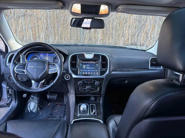2017 Chrysler 300 AWD