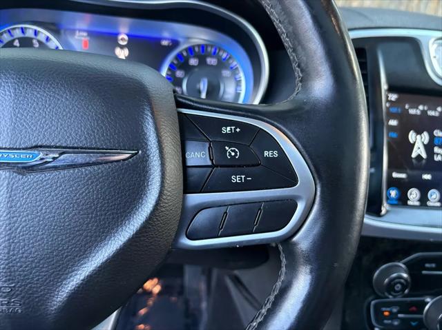 2017 Chrysler 300 AWD