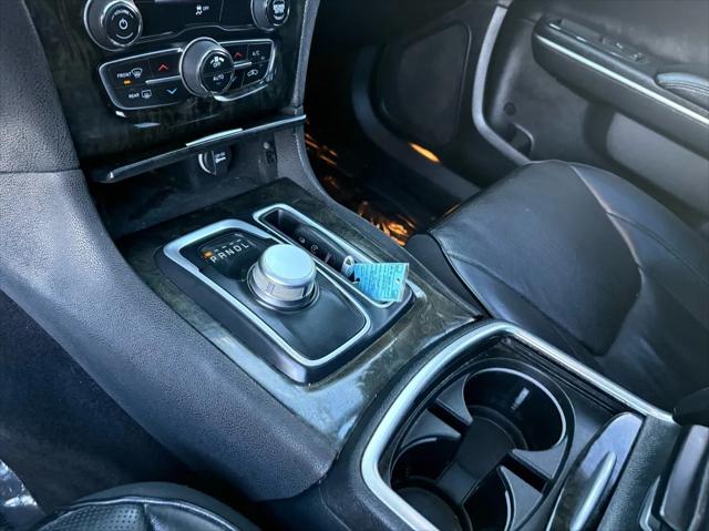 2017 Chrysler 300 AWD