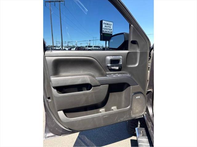 2015 GMC Sierra 1500 SLT Pickup 4D 5 3/4 ft