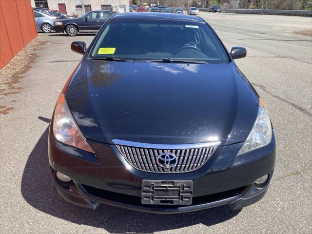 2004 Toyota Camry SE