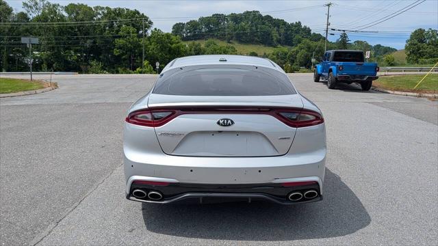 2018 Kia Stinger Base 4dr Sedan