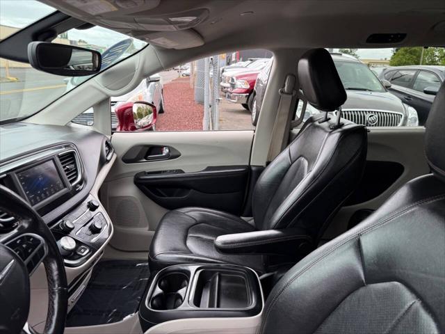 2020 Chrysler Pacifica Touring L