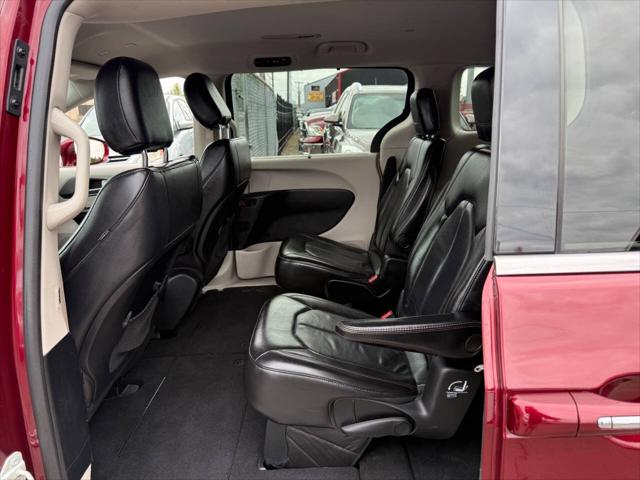 2020 Chrysler Pacifica Touring L