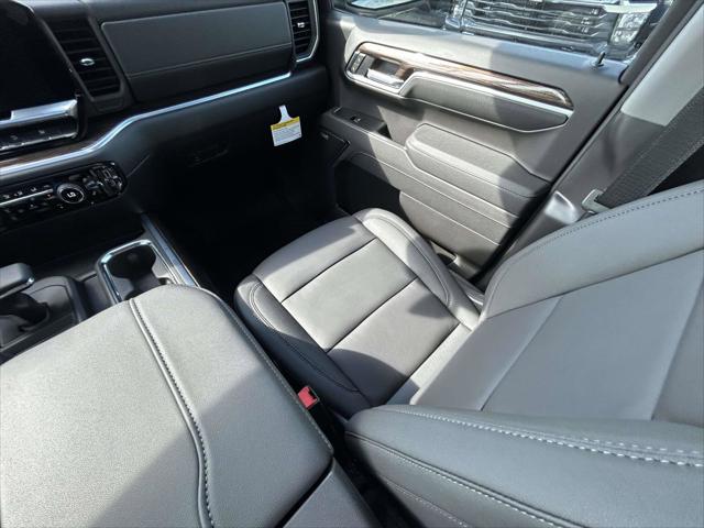 2026 Chevrolet Silverado 1500 4WD Crew Cab Short Bed RST