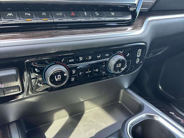 2026 Chevrolet Silverado 1500 4WD Crew Cab Short Bed RST