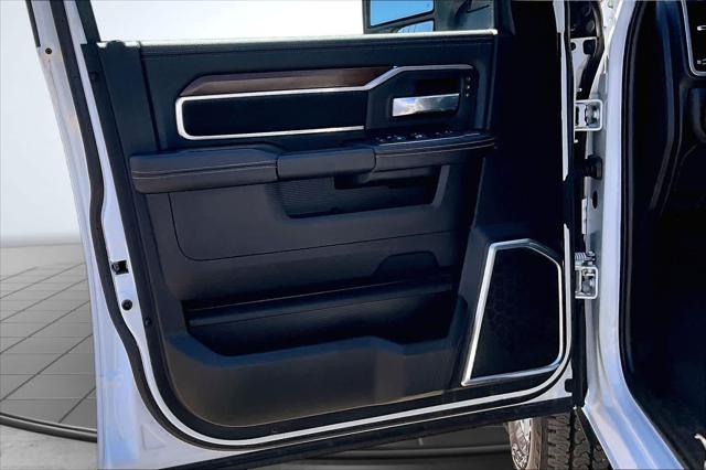 2024 Ram 2500 Laramie Crew Cab 4x4 6'4" Box