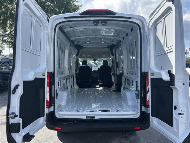 2026 Ford Transit Base