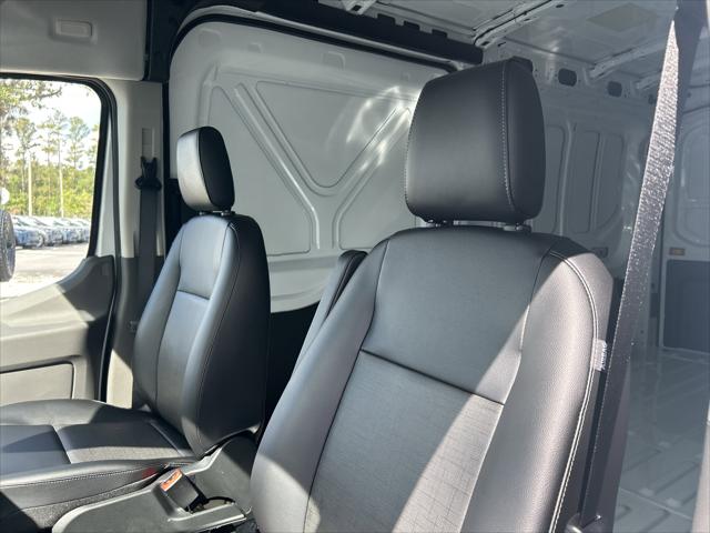 2026 Ford Transit Base