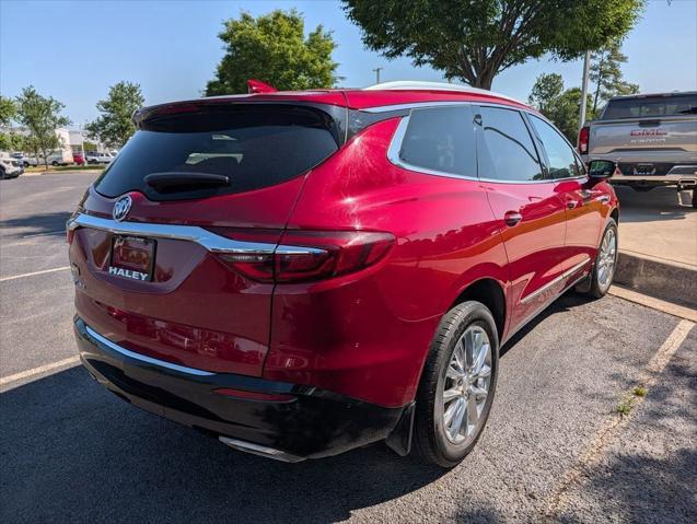 2021 Buick Enclave AWD Essence