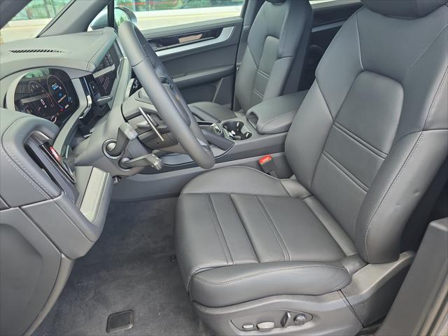 2026 Porsche Cayenne AWD