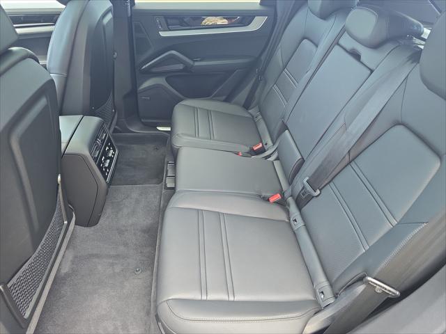 2026 Porsche Cayenne AWD