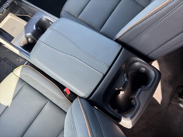 2026 GMC Acadia AT4 AWD