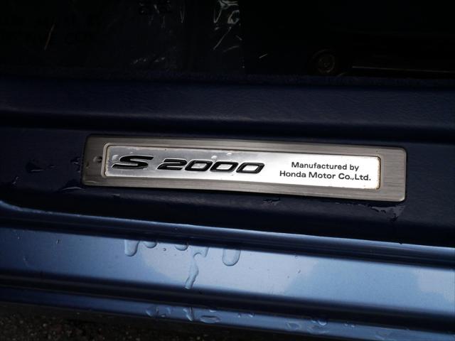 2005 Honda S2000 Base