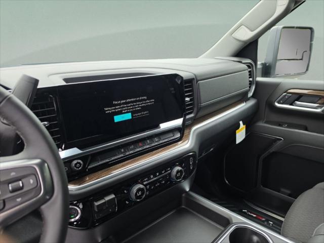 2026 Chevrolet Silverado 2500HD Crew Cab, Standard Bed, LT, 4WD