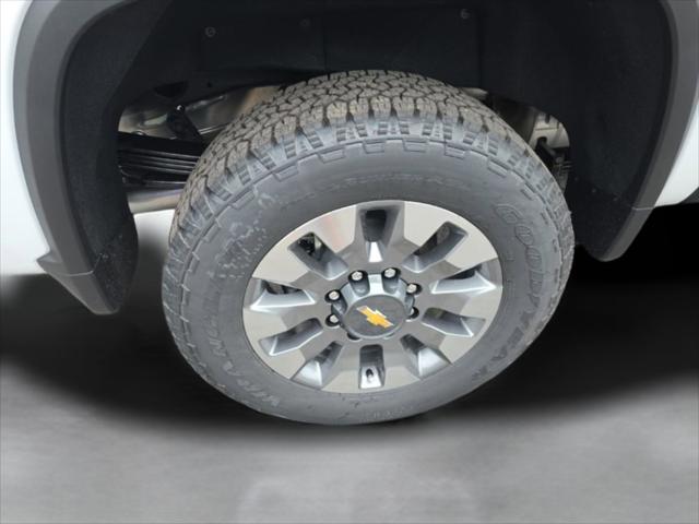 2026 Chevrolet Silverado 2500HD Crew Cab, Standard Bed, LT, 4WD