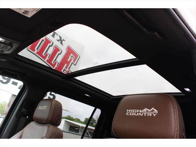 2022 Chevrolet Suburban 4WD High Country