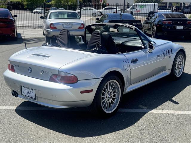 2002 BMW Z3 3.0i