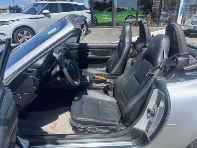2002 BMW Z3 3.0i