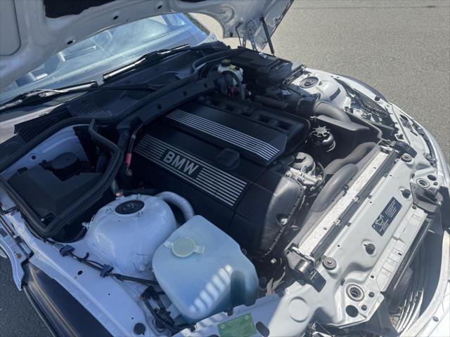 2002 BMW Z3 3.0i