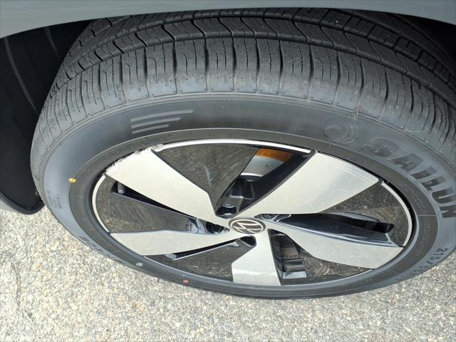 2025 Volkswagen Taos 1.5T S