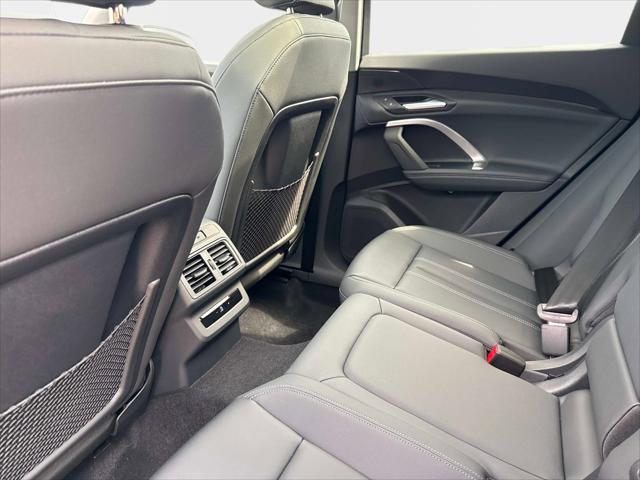 2026 Audi Q5 Sportback Premium TFSI quattro S tronic