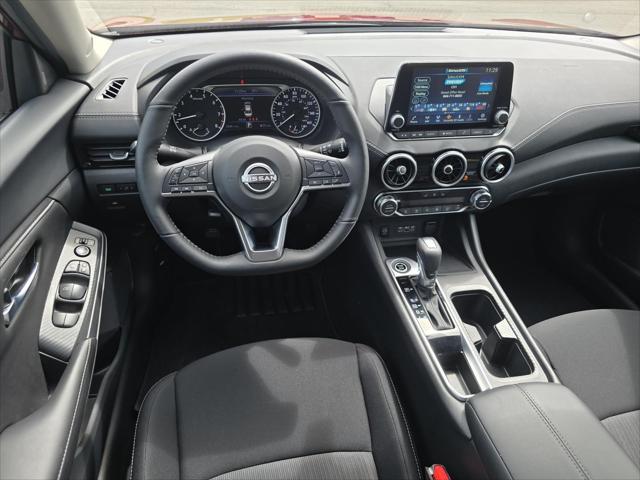 2024 Nissan Sentra SV Xtronic CVT