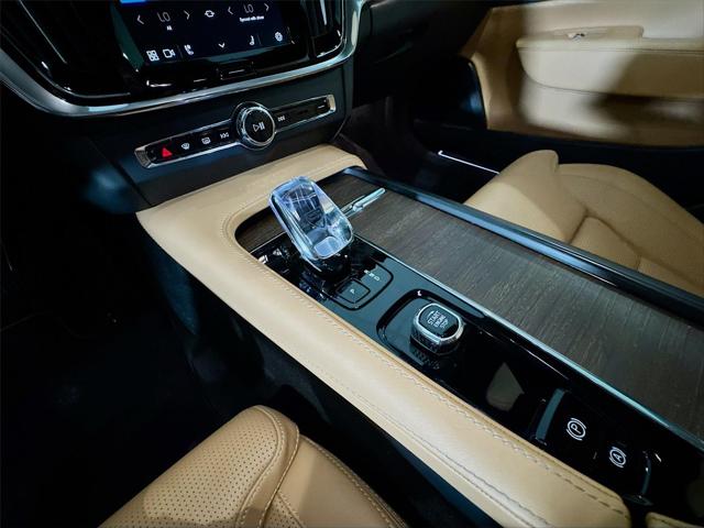 2024 Volvo S90 B6 Ultimate
