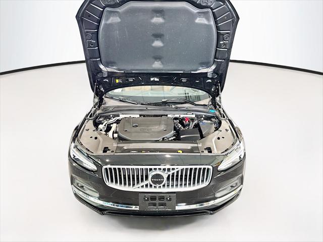 2024 Volvo S90 B6 Ultimate