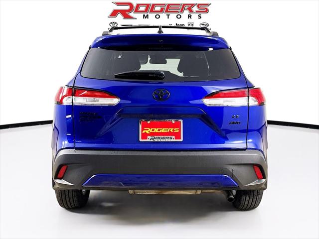 2025 Toyota Corolla Cross LE