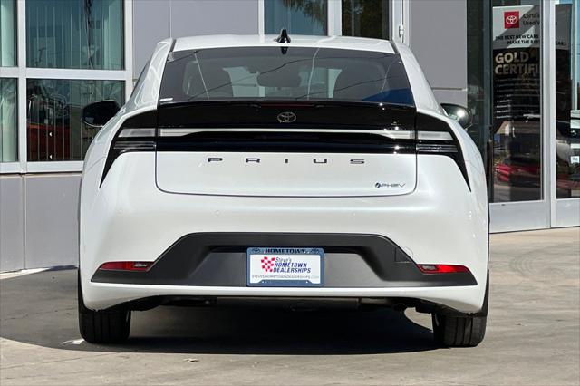 2026 Toyota Prius Plug-In SE