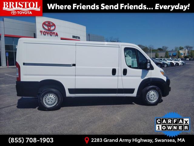 2025 Ram ProMaster 2500 Cargo Van Tradesman Low Roof 136" WB w/Pass Seat