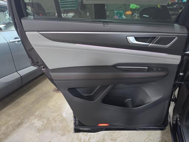 2026 Volkswagen Atlas Peak Edition