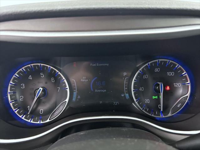 2027 Chrysler Pacifica Select