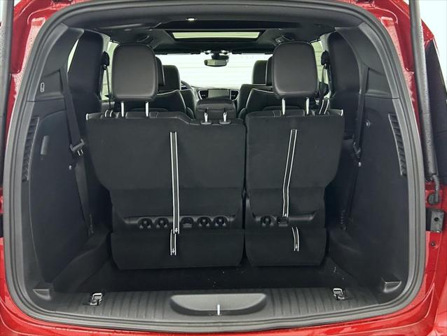 2027 Chrysler Pacifica Limited