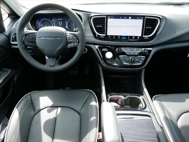 2027 Chrysler Pacifica Limited