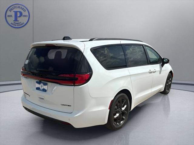 2027 Chrysler Pacifica Limited