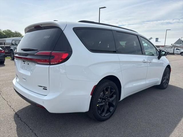 2027 Chrysler Pacifica PACIFICA LIMITED AWD 2027 Chrysler Pacifica PACIFICA LIMITED AWD