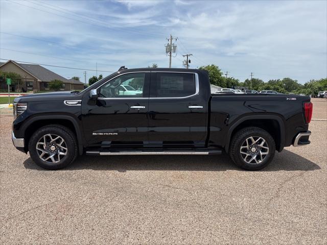 2026 GMC Sierra 1500 Crew Cab, Short Bed, SLT, 4WD