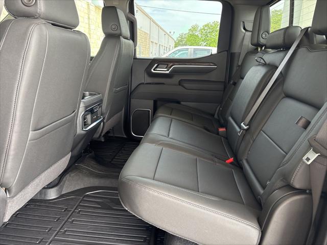2026 GMC Sierra 1500 Crew Cab, Short Bed, SLT, 4WD