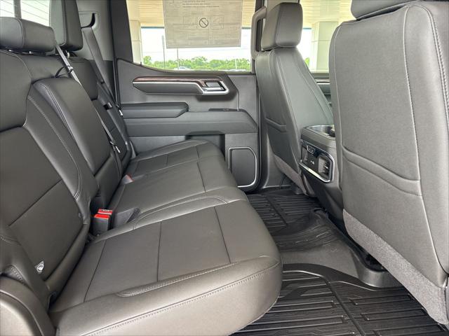 2026 GMC Sierra 1500 Crew Cab, Short Bed, SLT, 4WD