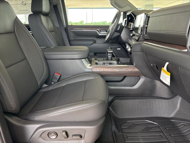 2026 GMC Sierra 1500 Crew Cab, Short Bed, SLT, 4WD