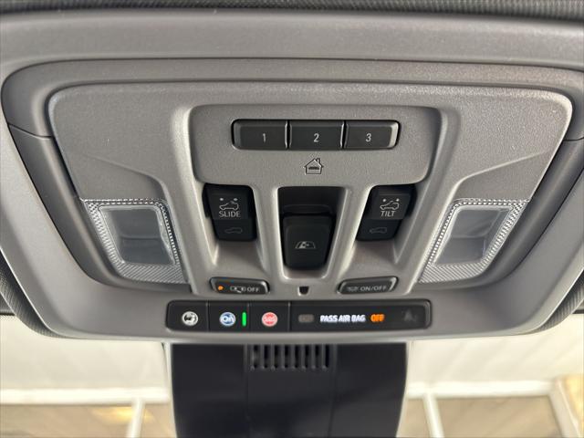 2026 GMC Sierra 1500 Crew Cab, Short Bed, SLT, 4WD